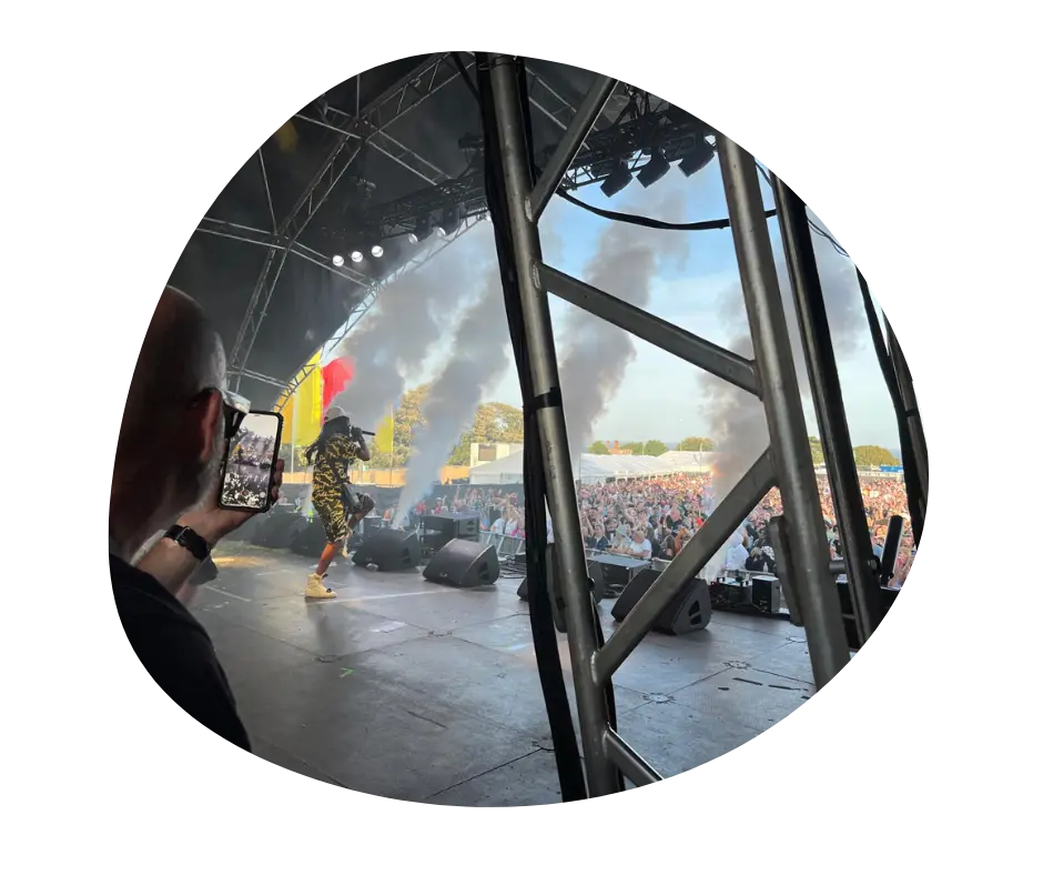 Concert Cannock Chase Radio FM